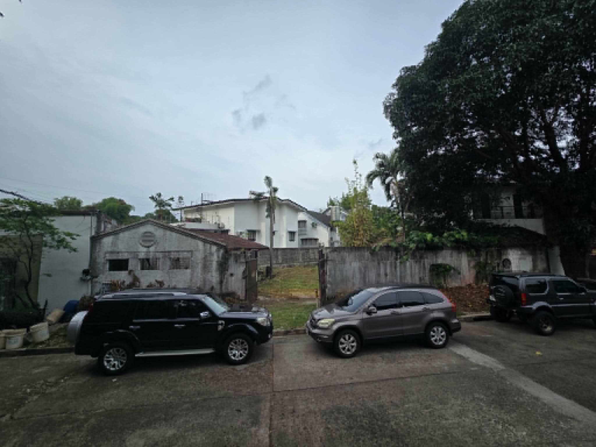 Prime Residential Lot — Capitol Homes, Quezon City — photo 7 of 9
