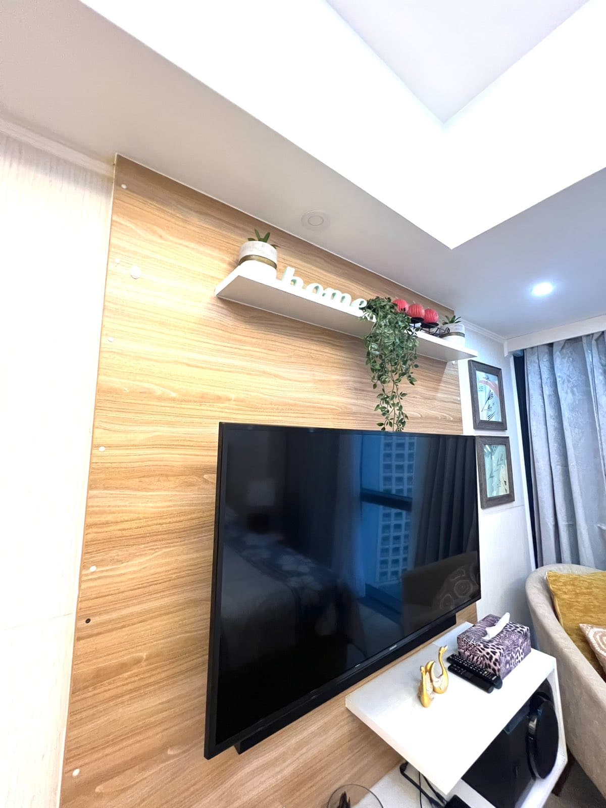Eastwood City, QC Condo ā photo 3 of 14