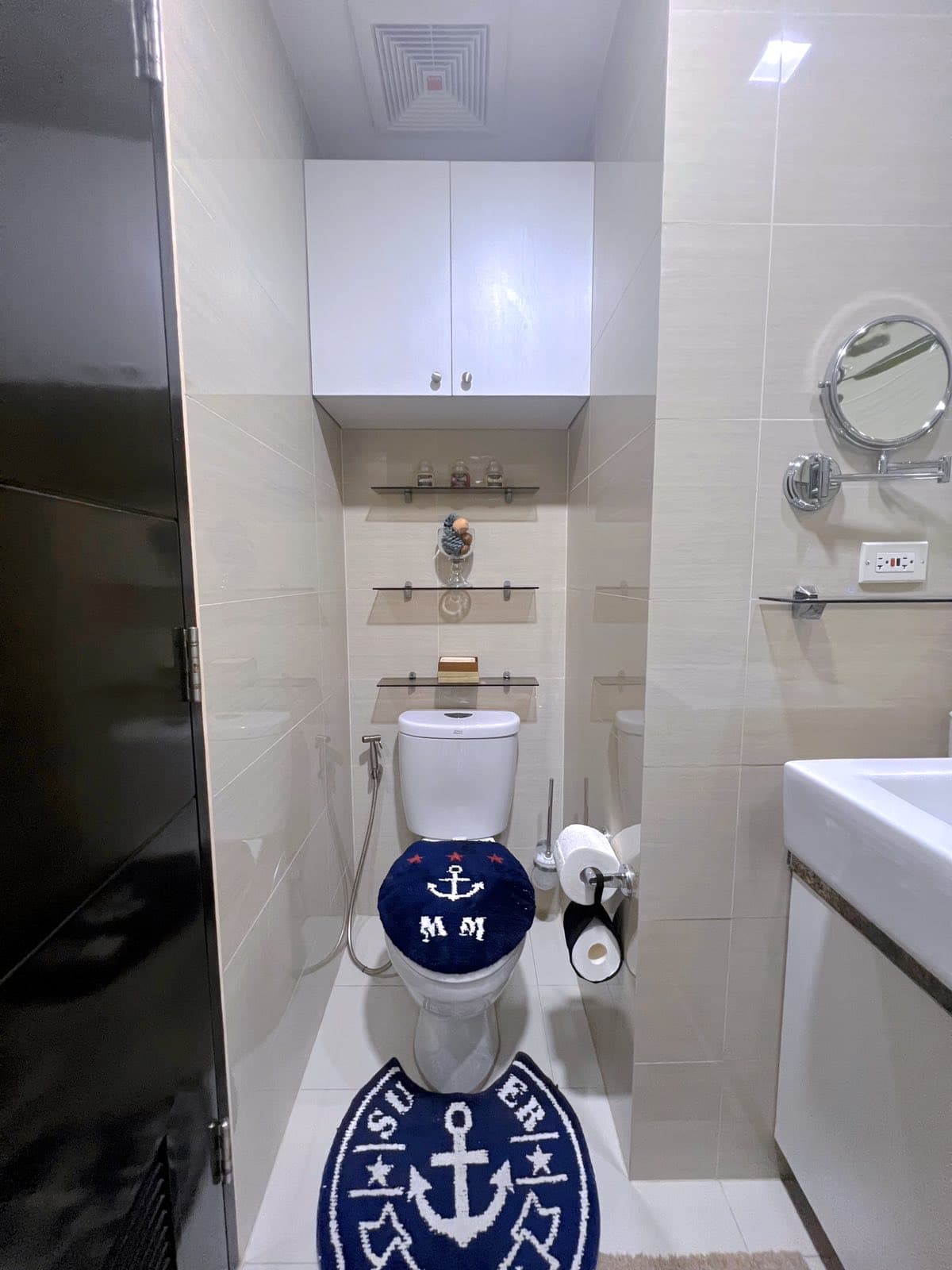 Eastwood City, QC Condo ā photo 5 of 14