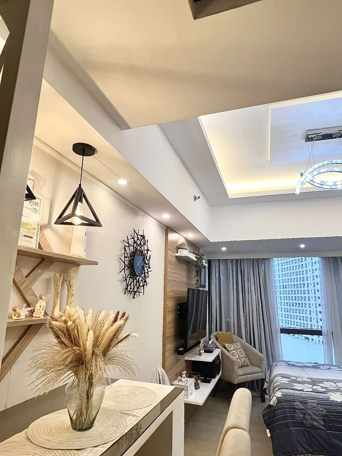 Eastwood City, QC Condo ā photo 7 of 14