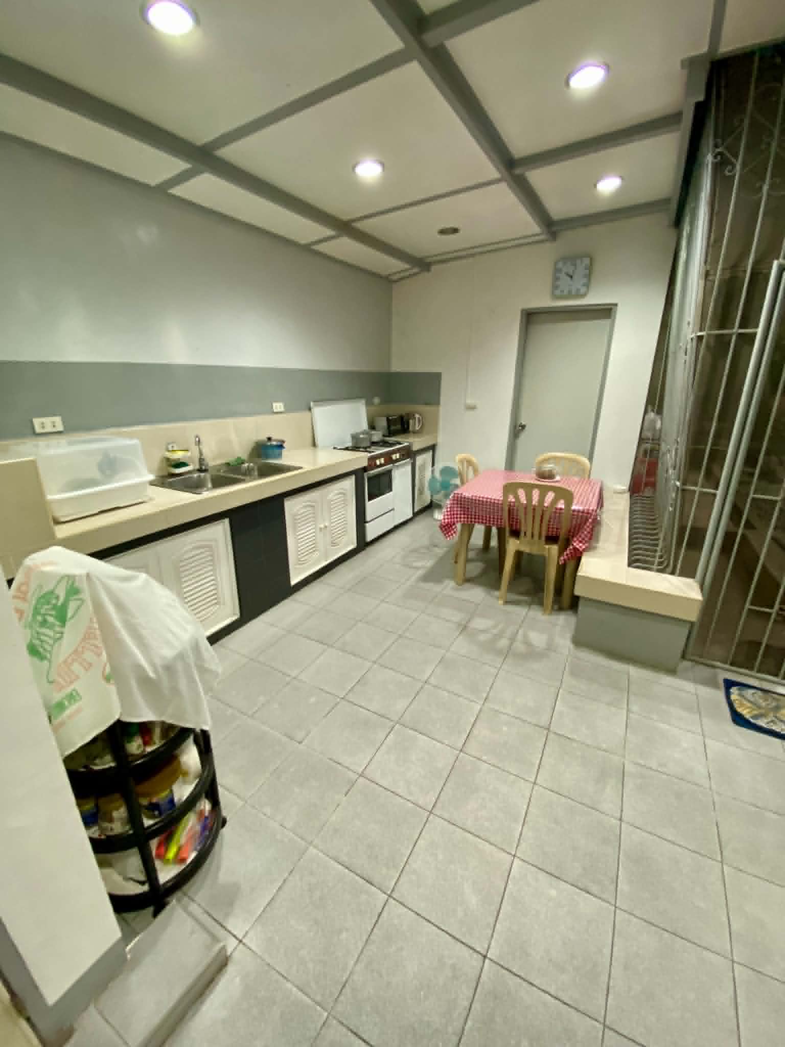 Residential Property — West Triangle, Quezon City — photo 9 of 19